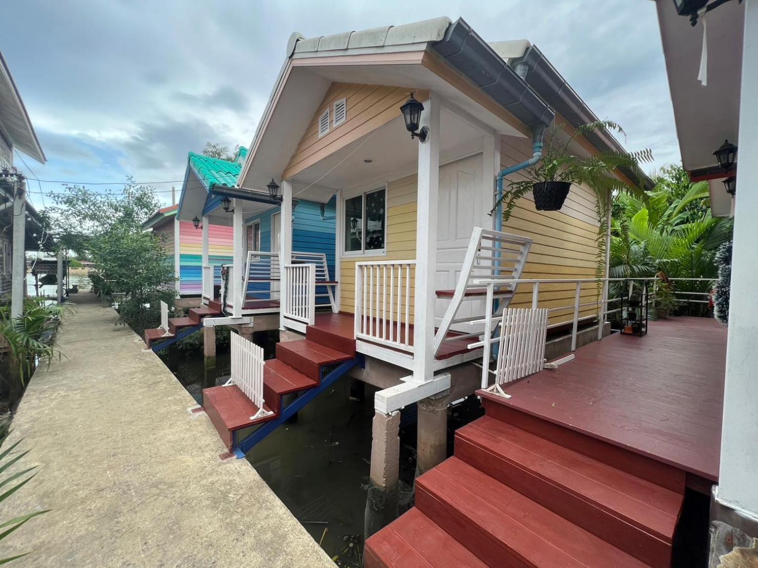 Se'Sun Amphawa Hotel Luaran gambar