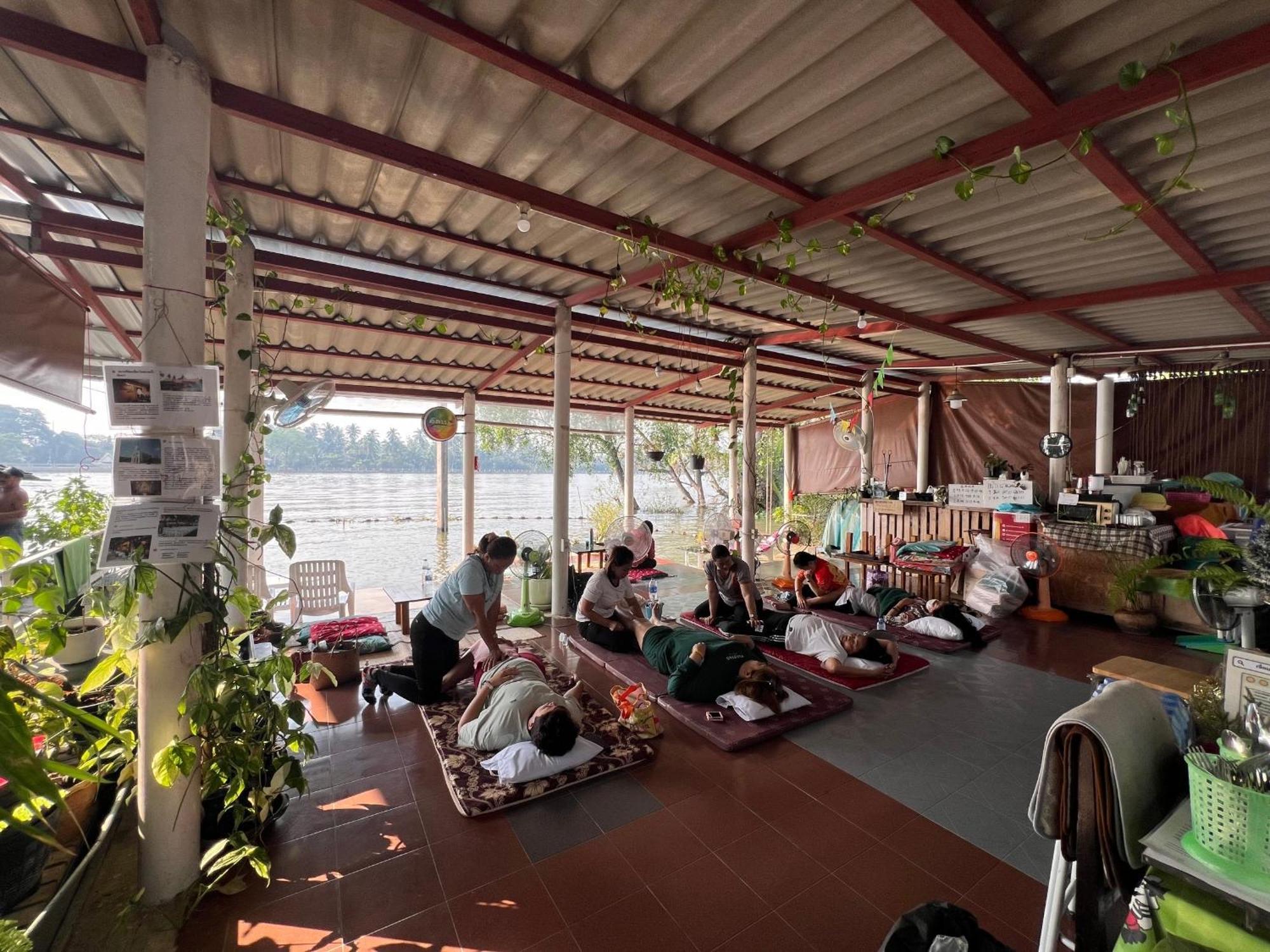 Se'Sun Amphawa Hotel Luaran gambar