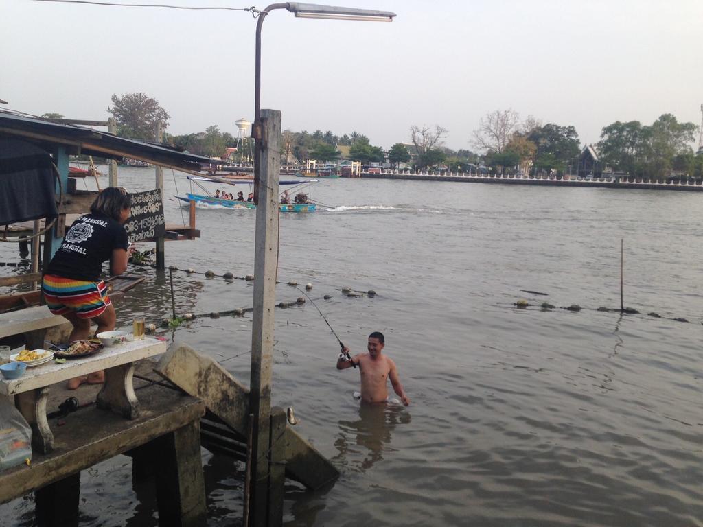 Se'Sun Amphawa Hotel Luaran gambar